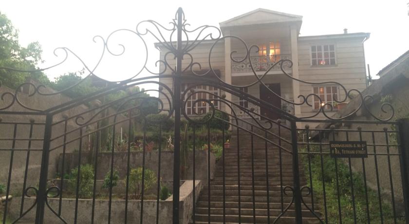 Фото 
Guest House IBERIA
