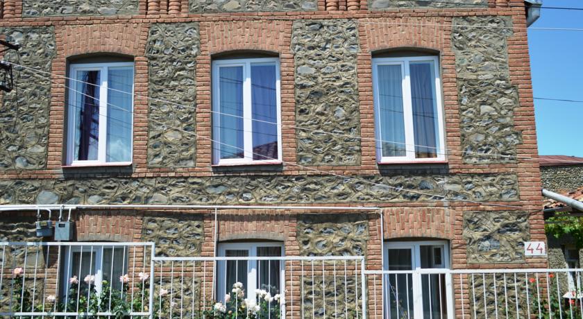 Фото 
Villa near Tbilisi, Saguramo Greens
