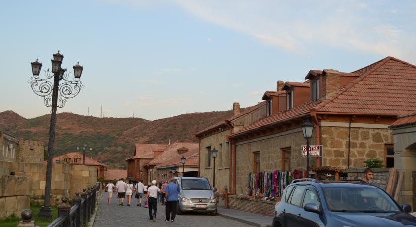 Фото 
Gios Guest House
