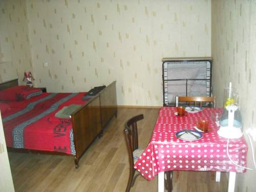 Фото 
Guest House at Bagrationi Street
