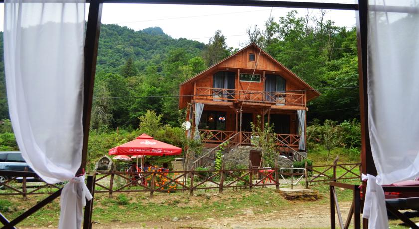 Фото 
Keriya Hotel
