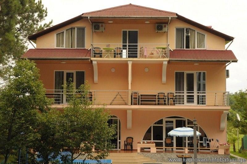 Фото 
Piazza Del Gesu&#39; Luxury Suites
