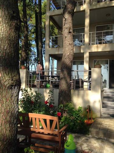 Фото 
Cimarra Charme Apartment
