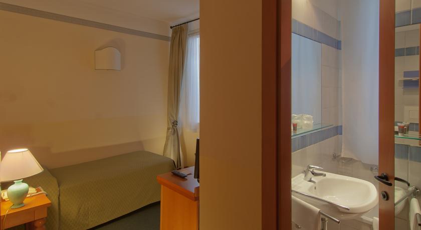 Фото 
Hotel Manin
