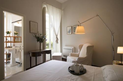 Фото 
Savoia & Jolanda
