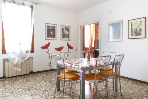 Фото 
Eurostars Hotel Excelsior
