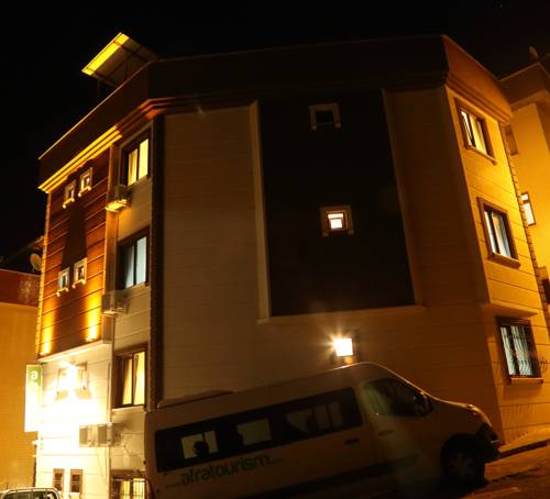 Фото 
Ahenk Apartment
