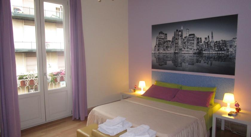 Фото 
Hotel Plaza
