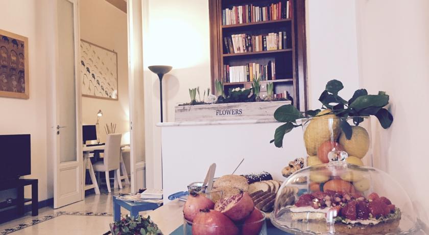 Фото 
Waldorf Suite Hotel
