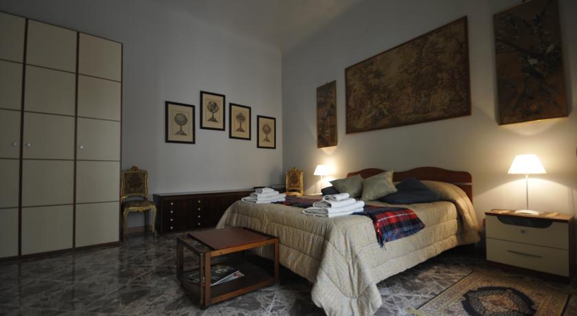 Фото 
Hotel Luxor
