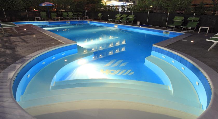 Фото 
Appartamento Royal
