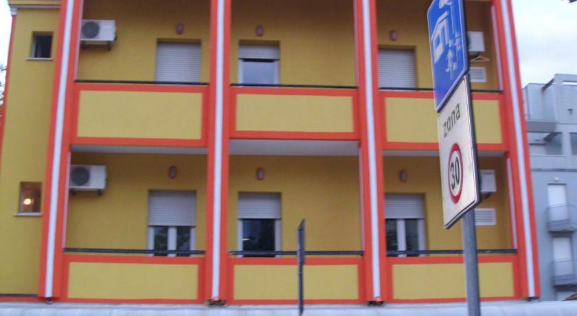 Фото 
La Corte Di Giulietta
