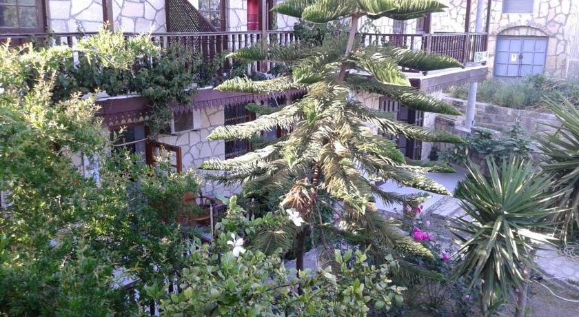 Фото 
Ilhan Pansiyon
