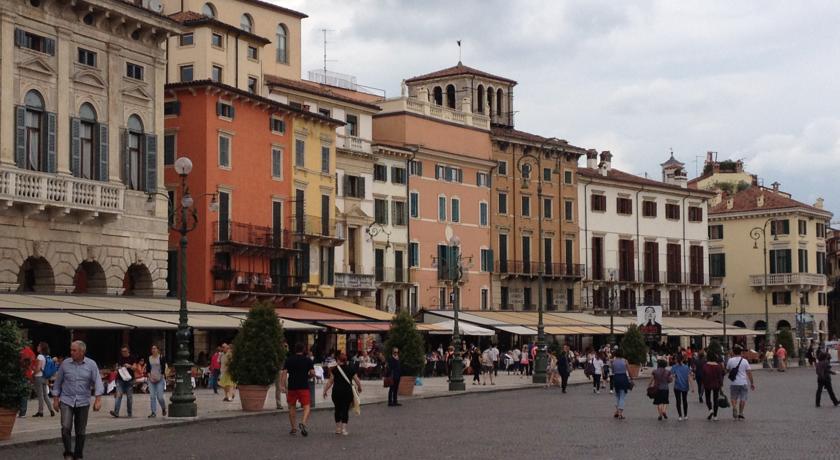 Фото 
NH Collection Torino Piazza Carlina
