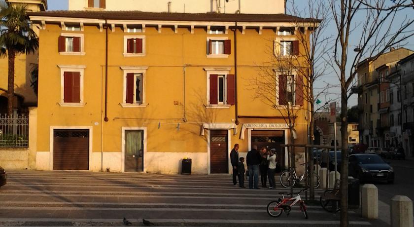 Фото 
Albergo Abanyta
