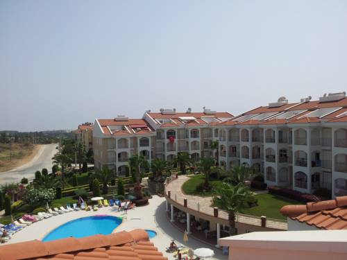 Фото 
Side Hill II Residence
