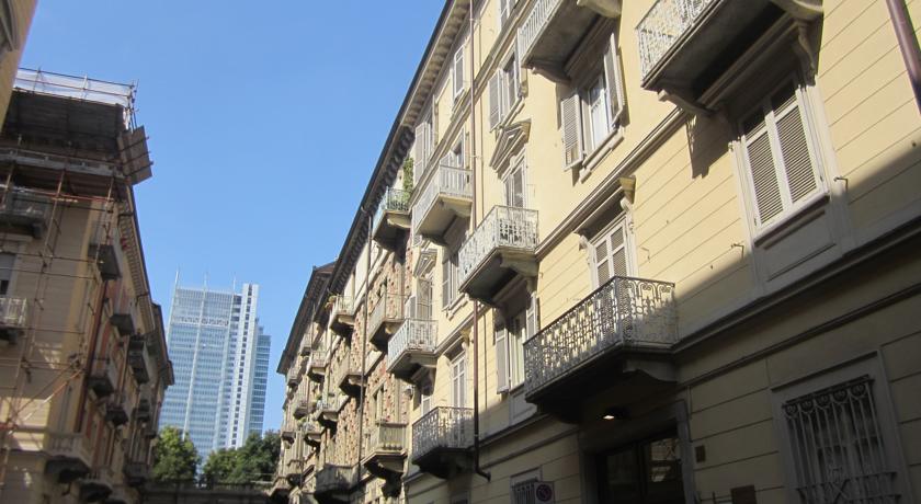 Фото 
Habitat Home
