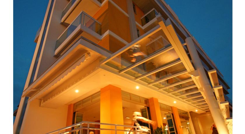 Фото 
Mendolia Beach Hotel
