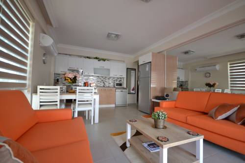 Фото 
Körfez Garden Apartments
