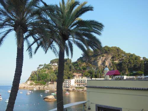 Фото 
Fuori Porta House
