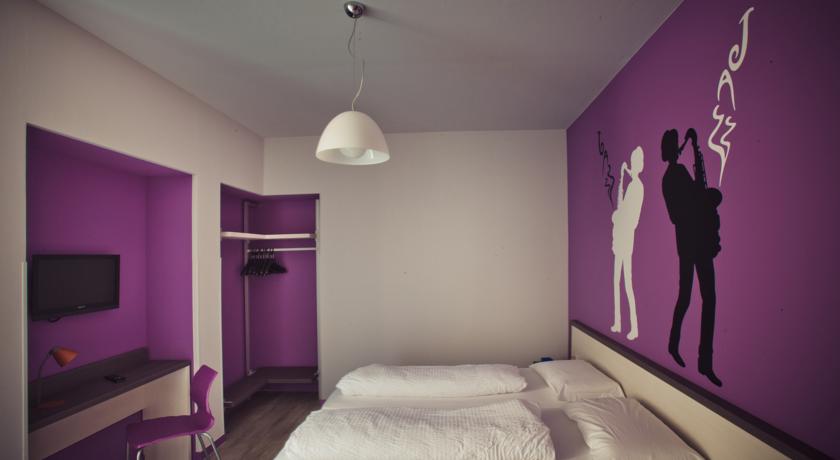 Фото 
Hotel Meublè Suisse
