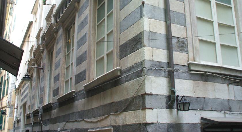 Фото 
Loft In San Lorenzo 2
