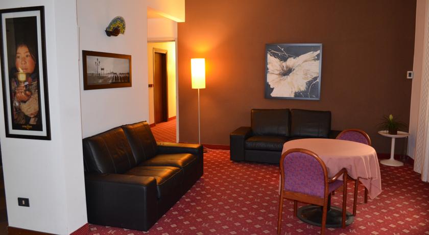 Фото 
Sole e Luna Apartment
