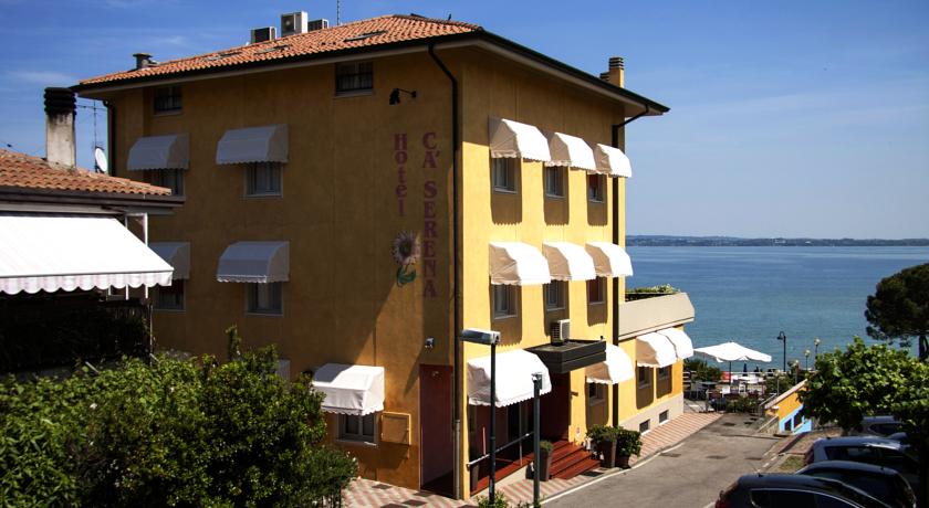 Фото 
Sirmione Rosselli Apartments
