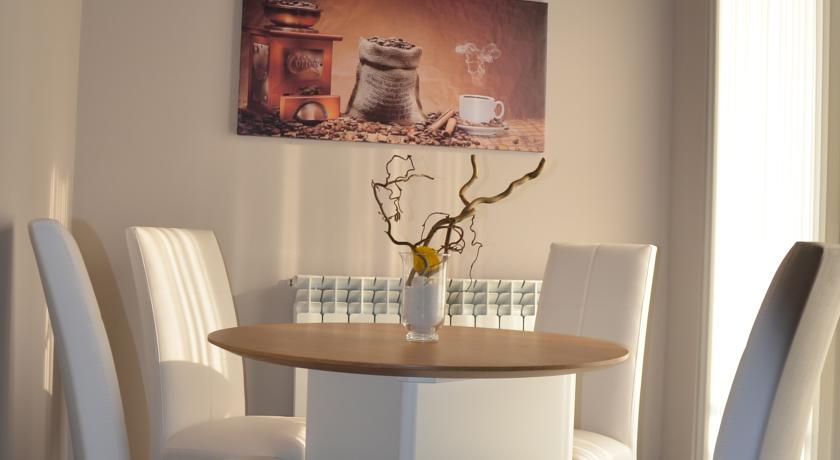 Фото 
Hotel Derby
