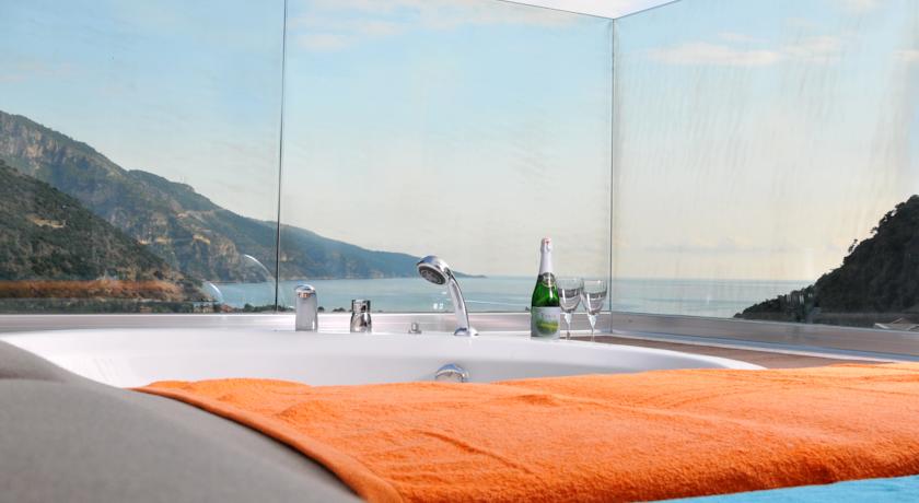 
Morina Deluxe Hotel
