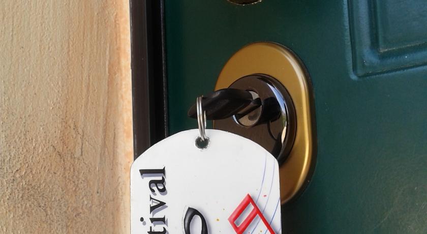 Фото 
Martiri House
