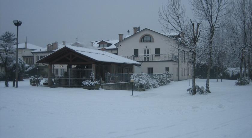 Фото 
Ascott Park Place Dubai
