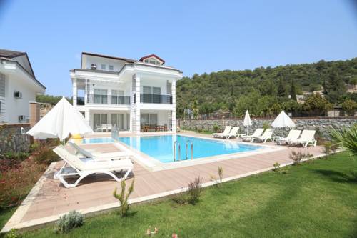 Фото 
Fourseasons Villa
