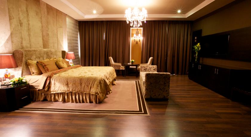 Фото 
Clifton International Hotel
