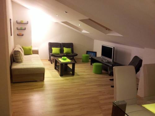 
Apartmani Miron

