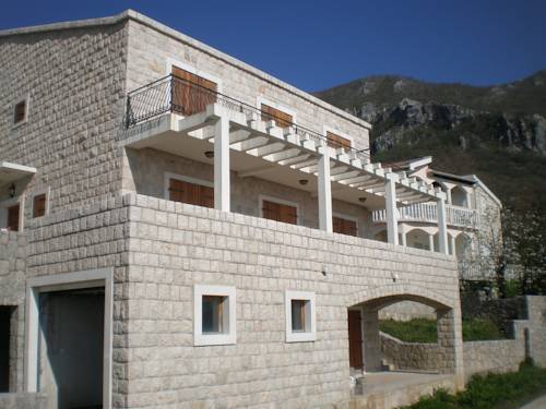 
Kamena Palata Apartments
