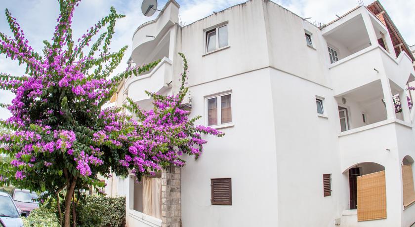 
Hotel Monte Cristo

