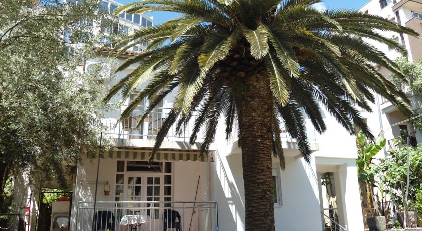 Фото 
Apartments House 44
