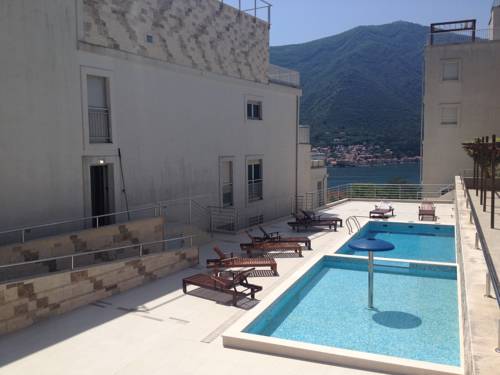 
Apartments Jadran
