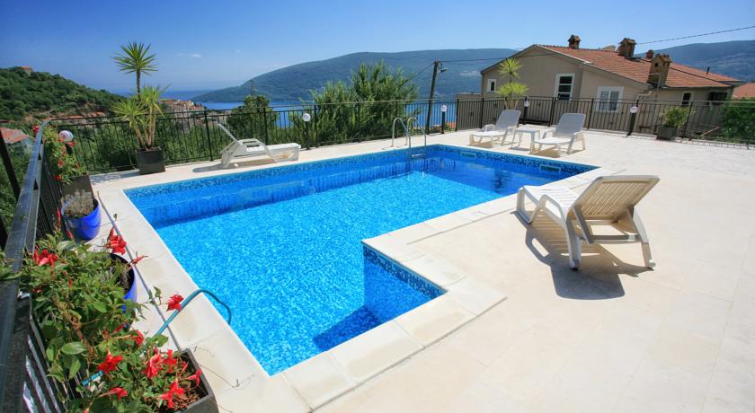 
Apartments Scepanovic
