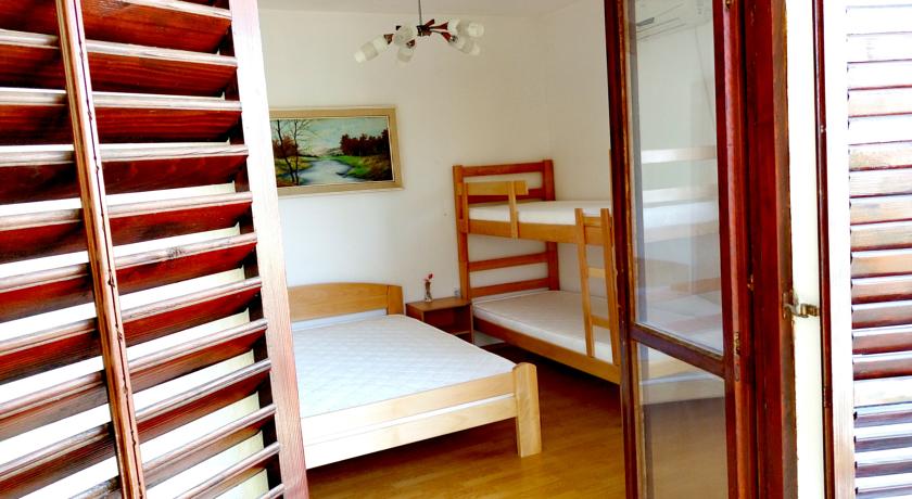 
Apartments Bojana
