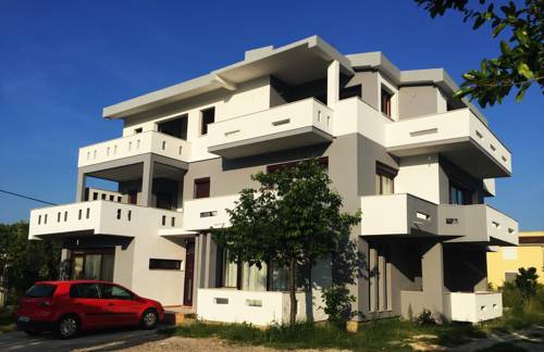 Фото 
Hotel Mala Plaza
