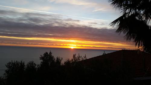 Фото 
Country House Eco Cottage
