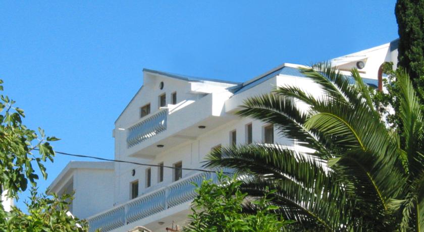 
Villa Natalia
