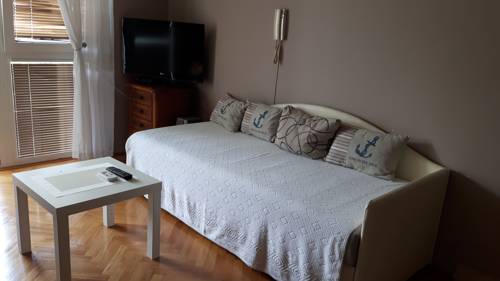 
Seaside Apartments Petrovac
