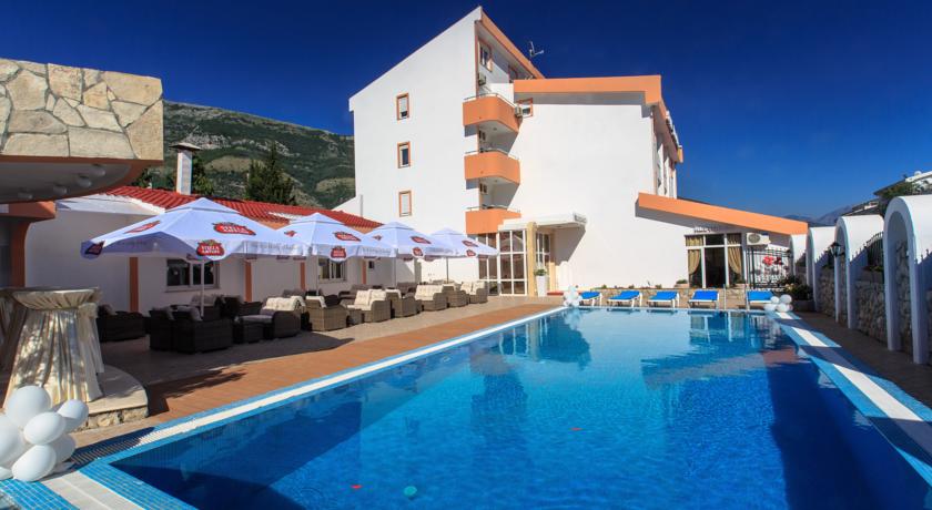 Фото 
Apartment Sveti Stefan
