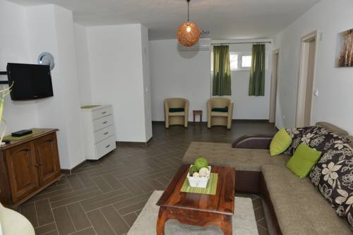 Фото 
Apartment Deluxe Centre
