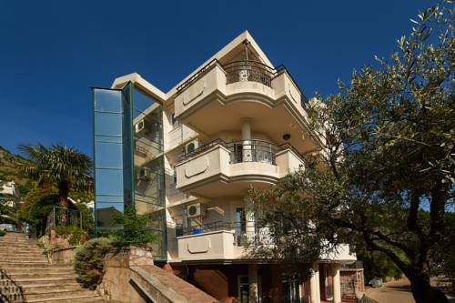 Фото 
Apartments Senka
