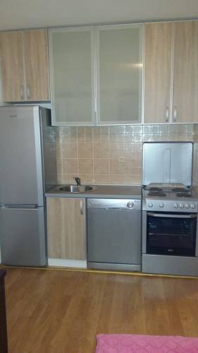 Фото 
Hotel S Mujanovic
