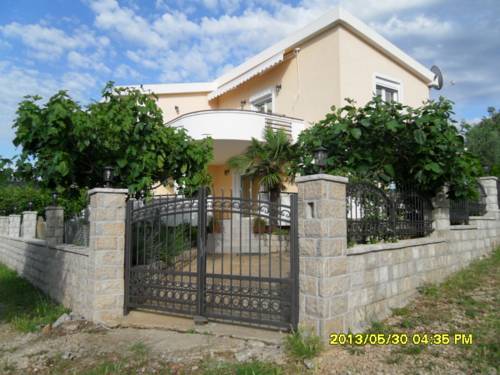 Фото 
Holiday Home Staš
